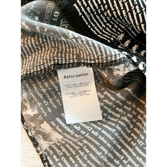 Reformation | Robbie Silk Skirt in Style Zine Newspaper Print | Sz 6 - Picture 9 of 10